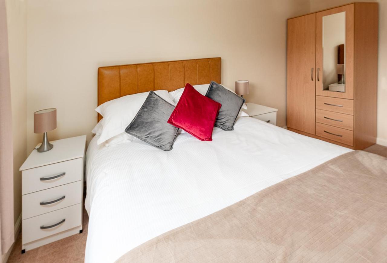 Abodebed - Handleys Court เฮเมลเฮมพ์สเตด ภายนอก รูปภาพ