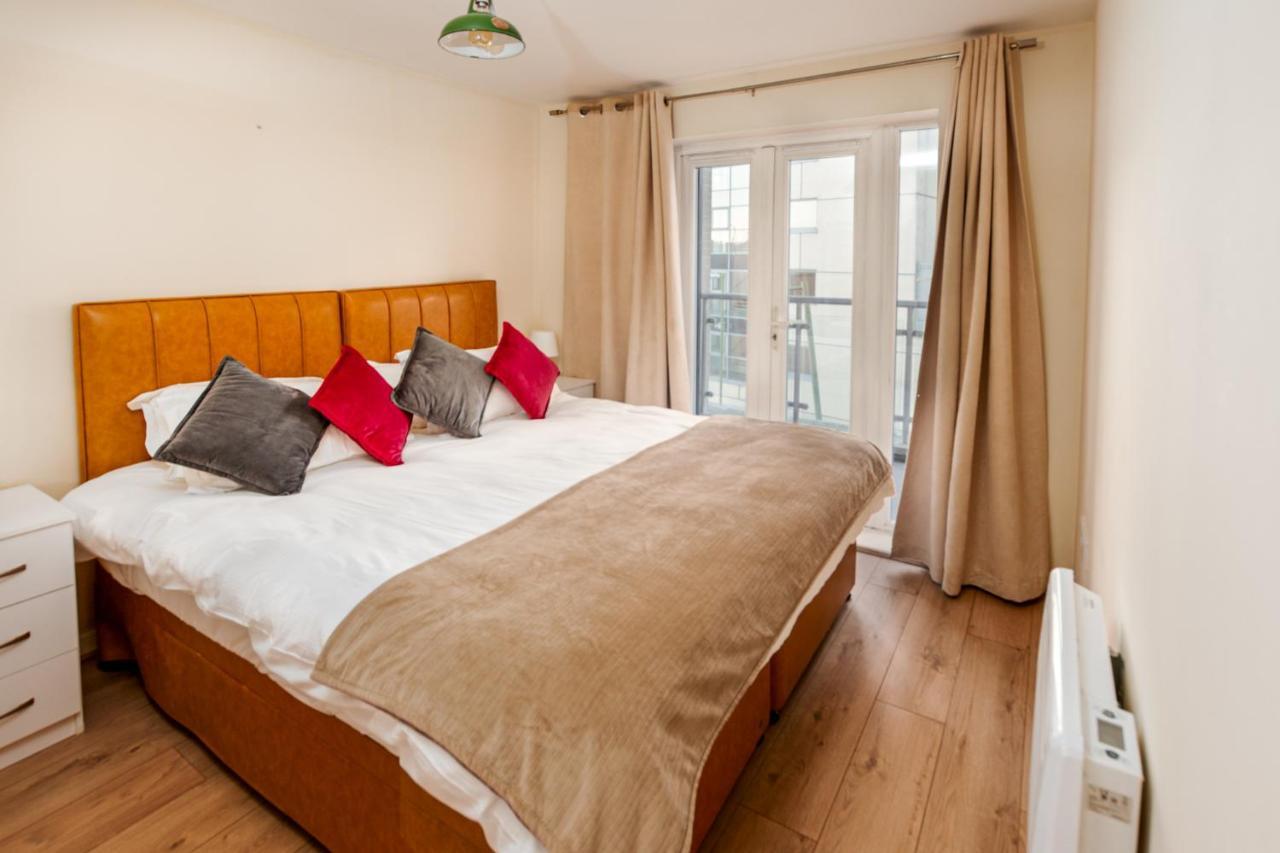 Abodebed - Handleys Court เฮเมลเฮมพ์สเตด ภายนอก รูปภาพ
